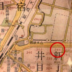 三鬼が住んでいたあたり（赤丸で囲んだあたり）。大森駅と海岸駅（現・大森海岸駅）間の目抜き通りあたりで歯科医院を開いていたこともある　出典：昭和15年発行の地図（東京地形社）